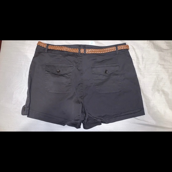 Plus size black booty shorts (size 2x/16) - Picture 2 of 2